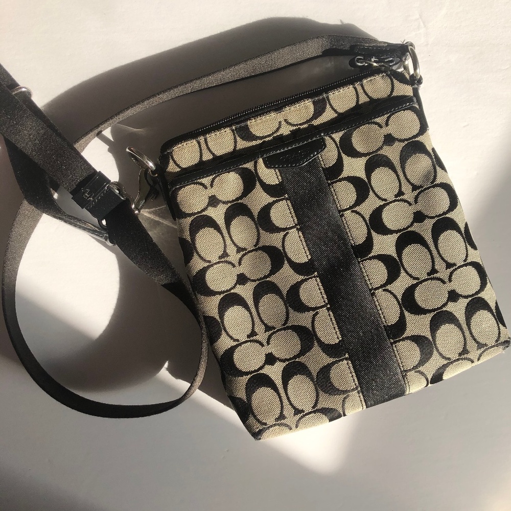 Coach ✦ monogram crossbody bag